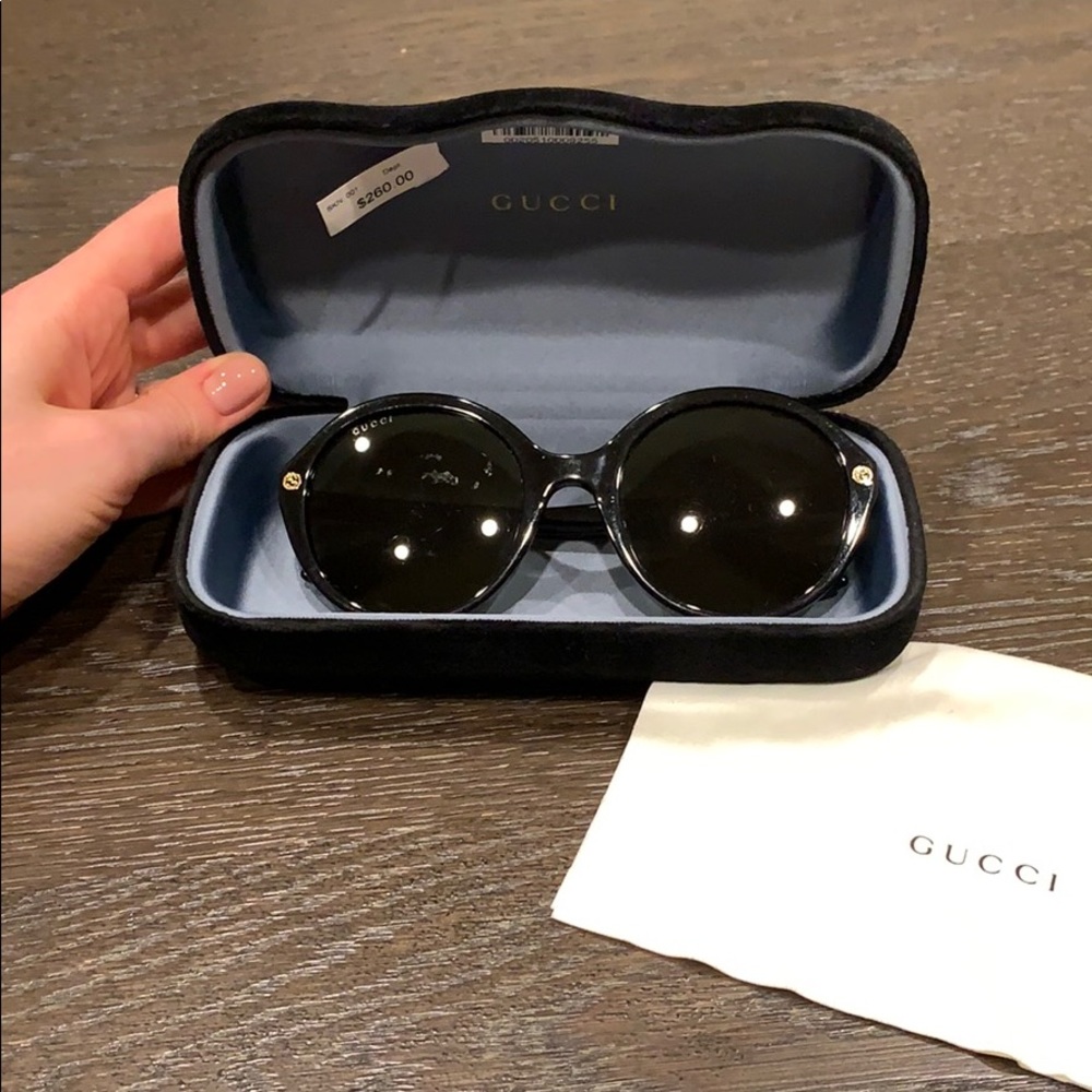 Beautiful Gucci sunglasses.
